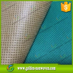 Rouleau de tissu non-tissé en tissu non tissé pp spunbond faite par Quanzhou Golden Nonwoven Co., ltd